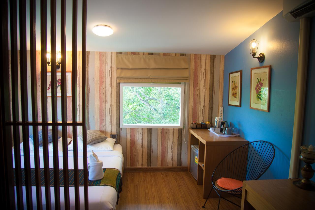 Auberge de jeunesse Tawan Bed Club à Chiang Mai Extérieur photo